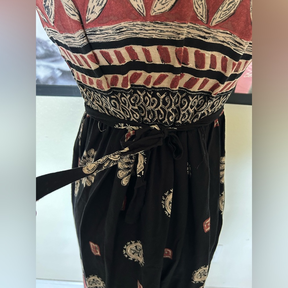 Dress - Picture 5 of 5